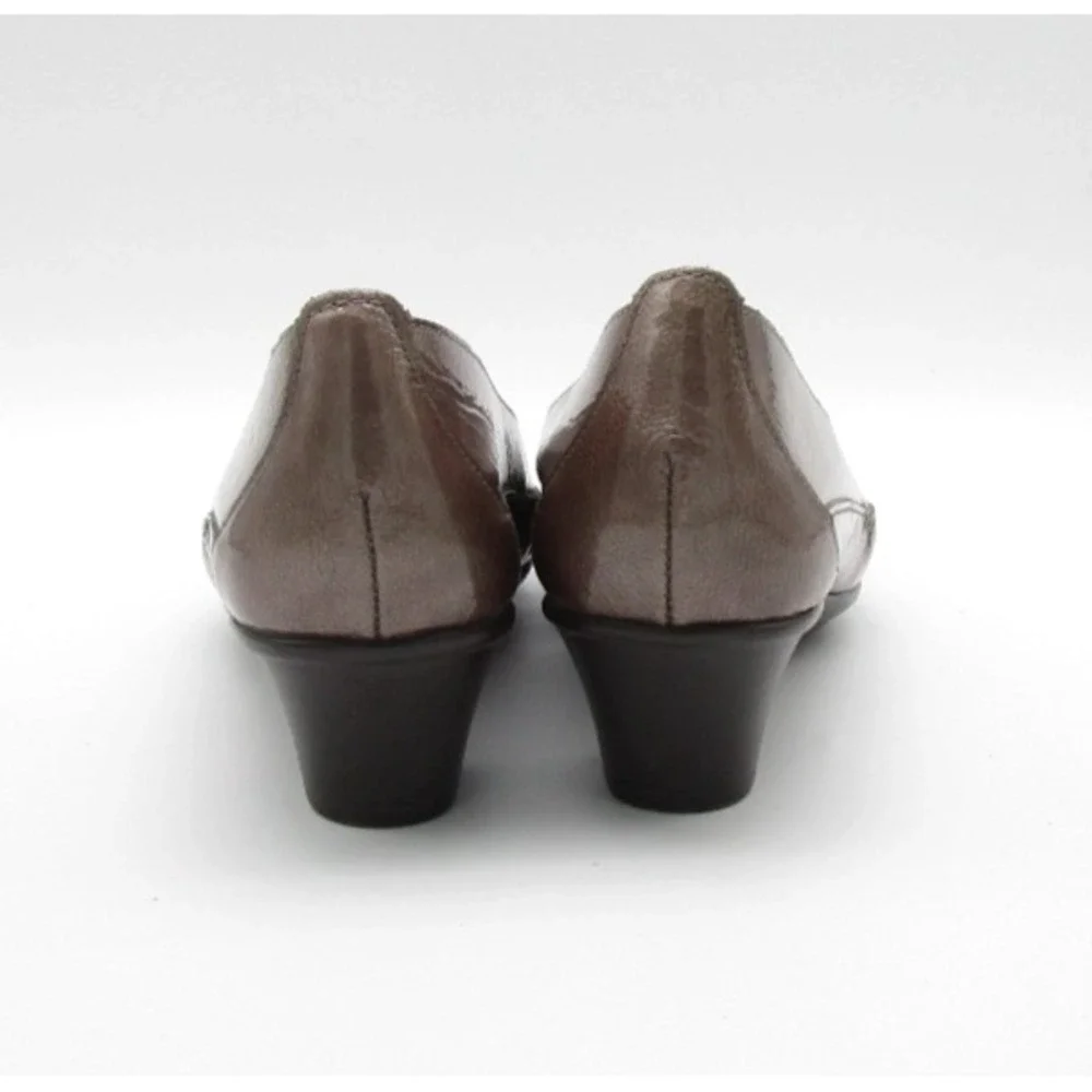 SAS Sonyo Patent Leather Slip On Pumps Perforated Cutout Shoes Womens 9M